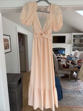 ASTR the Label Women’s Peach Puff Maxi Dress with Puff Sleeves Small